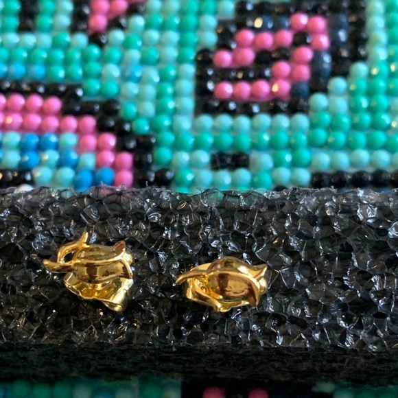 Earrings stud and watches - Picture 2 of 13